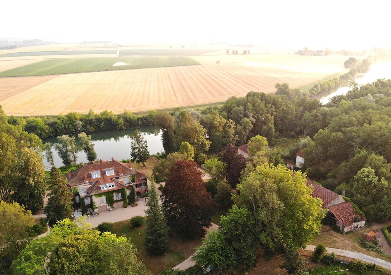 CielLe Relais Du Doubs En Bourgogne住宿加早餐旅馆 外观 照片